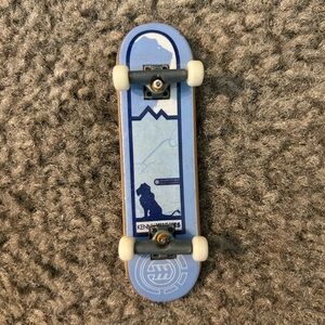 Kenny Hughes Extremely RARE Tech Deck Fingerboard Skateboard Vintage 90s   LION